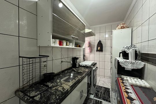 Cozinha de apartamento à venda com 2 quartos, 43m² em Jardim Paulista, Barueri