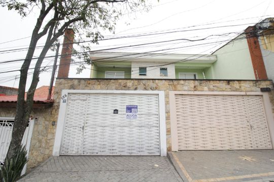 Fachada de casa para alugar com 3 quartos, 255m² em Vila Nossa Senhora do Retiro, São Paulo
