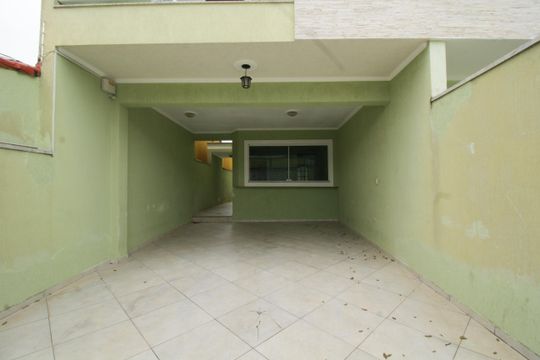 Garagem de casa para alugar com 3 quartos, 255m² em Vila Nossa Senhora do Retiro, São Paulo