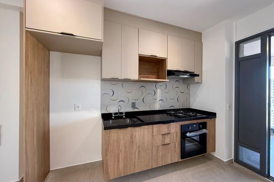 Cozinha  de apartamento para alugar com 2 quartos, 70m² em Jardim das Acacias, São Paulo