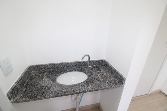 Banheiro de apartamento para alugar com 2 quartos, 35m² em Casa Verde Alta, São Paulo