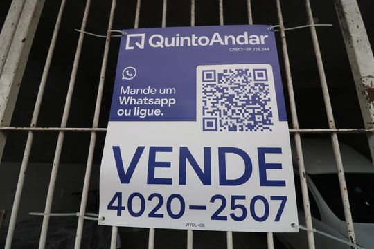 Fachada de casa à venda com 1 quarto, 100m² em Jardim Santa Teresinha, São Paulo
