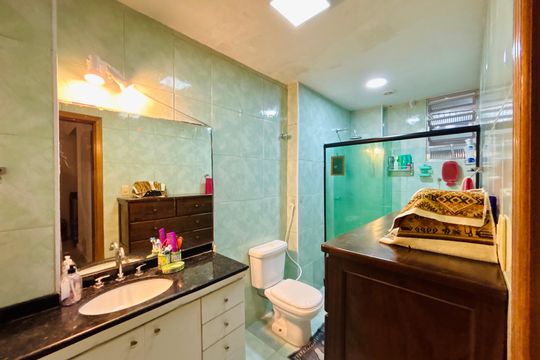 Apartamento à venda com 2 quartos, 75m² em Copacabana, Rio de Janeiro