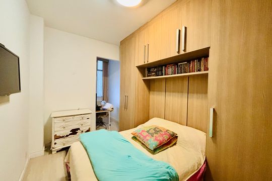 Apartamento à venda com 2 quartos, 75m² em Copacabana, Rio de Janeiro