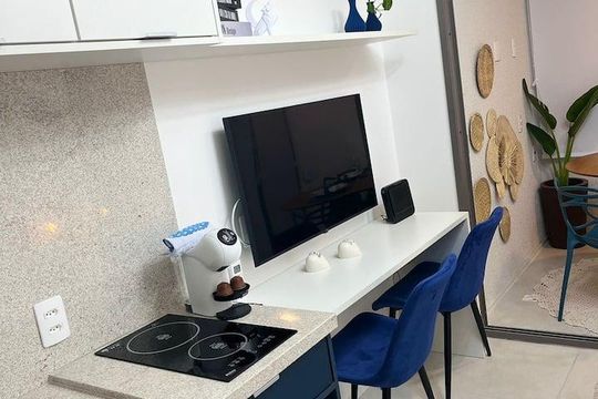 Cozinha de kitnet/studio à venda com 1 quarto, 24m² em Pompeia, São Paulo