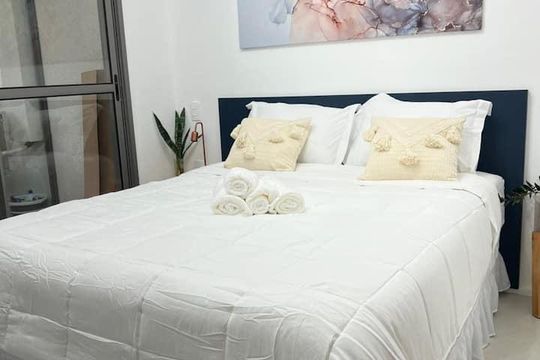 Sala/Quarto de kitnet/studio à venda com 1 quarto, 24m² em Pompeia, São Paulo
