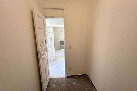 Quarto de Serviço de apartamento para alugar com 2 quartos, 65m² em Piedade, Rio de Janeiro