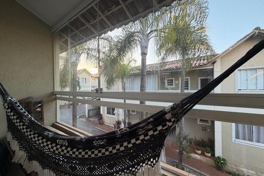 varanda 2 de casa de condomínio à venda com 4 quartos, 250m² em Buritis, Belo Horizonte