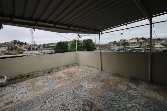 Terraço de casa à venda com 2 quartos, 300m² em Penha Circular, Rio de Janeiro