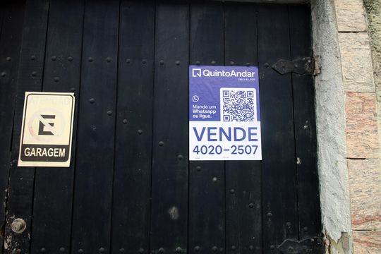 Placa de casa à venda com 2 quartos, 300m² em Penha Circular, Rio de Janeiro
