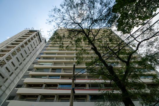 Fachada de apartamento para alugar com 1 quarto, 37m² em Indianópolis, São Paulo