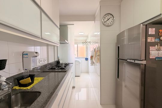 Cozinha de apartamento à venda com 3 quartos, 72m² em Jardim Tamoio, Jundiaí