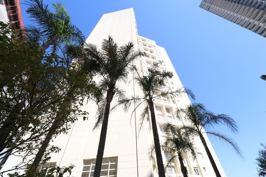 Fachada  de apartamento para alugar com 1 quarto, 54m² em Pompeia, São Paulo