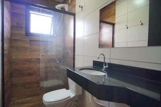 Banheiro de apartamento para alugar com 1 quarto, 30m² em Vila Nova, Novo Hamburgo