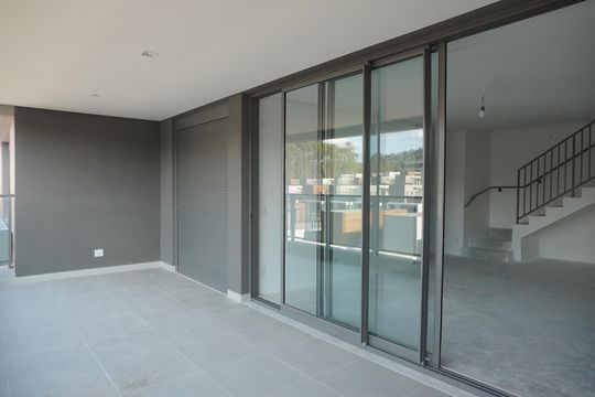 Sacada de apartamento à venda com 3 quartos, 284m² em Tamboré, Barueri