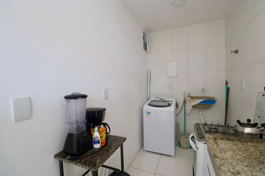 Cozinha de apartamento para alugar com 1 quarto, 67m² em Praia do Flamengo, Salvador