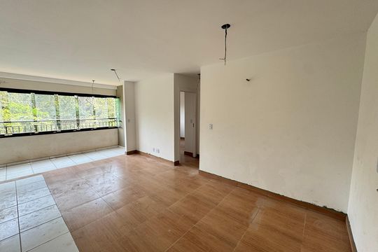 Apartamento para alugar com 2 quartos, 54m² em Roselândia, Cotia