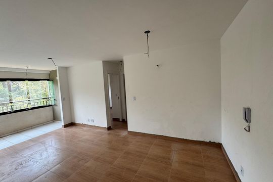 Sala de apartamento para alugar com 2 quartos, 54m² em Roselândia, Cotia