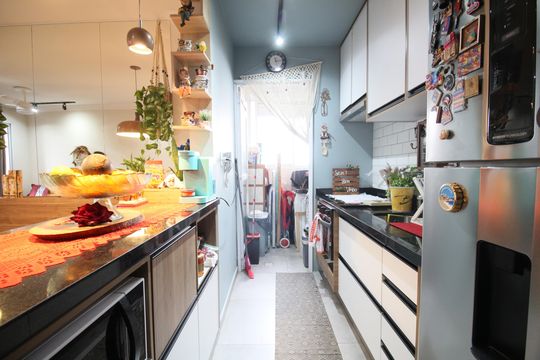 Cozinha de apartamento à venda com 2 quartos, 64m² em Jardim Caboré, São Paulo