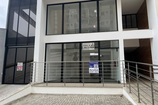 Fachada do Prédio de apartamento para alugar com 1 quarto, 55m² em São Mateus, Juiz de Fora