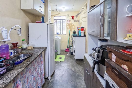 Cozinha/Área de serviço de apartamento à venda com 2 quartos, 45m² em Parque Nações Unidas, São Paulo