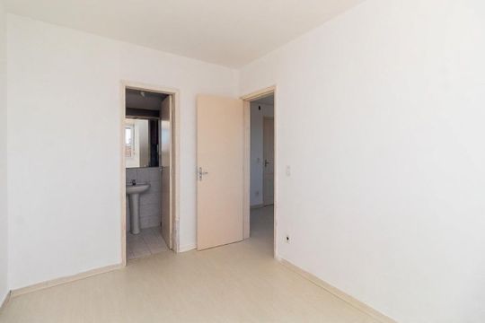 Sala de apartamento para alugar com 1 quarto, 34m² em Farrapos, Porto Alegre