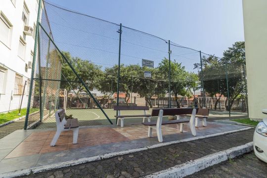 Área externa de apartamento para alugar com 1 quarto, 34m² em Farrapos, Porto Alegre