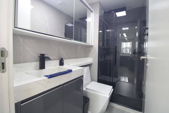 Banheiro de apartamento à venda com 2 quartos, 35m² em Socorro, São Paulo