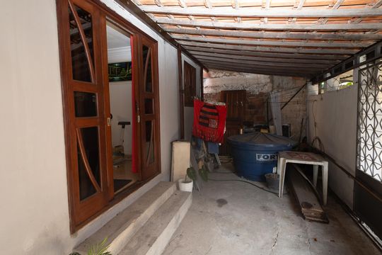 Varanda quintal de casa à venda com 3 quartos, 70m² em Campo Grande, Rio de Janeiro