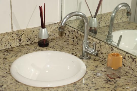 Apartamento à venda com 2 quartos, 54m² em Parque Sao Rafael, São Paulo