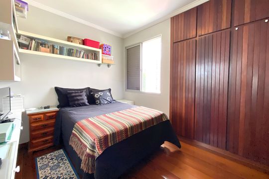 Quarto 3 de apartamento à venda com 5 quartos, 165m² em Lourdes, Belo Horizonte