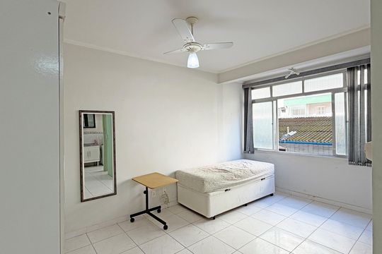 Apartamento para alugar com 1 quarto, 40m² em Embaré, Santos