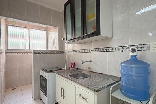 Cozinha e Área de Serviço de apartamento para alugar com 1 quarto, 40m² em Embaré, Santos