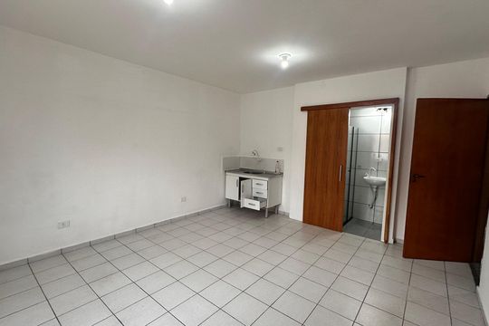 Casa para alugar com 1 quarto, 22m² em Santo Amaro, São Paulo