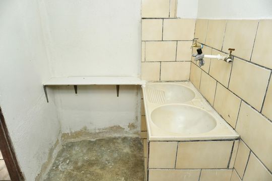 Área de Serviço de casa para alugar com 2 quartos, 75m² em Dom Bosco, Belo Horizonte