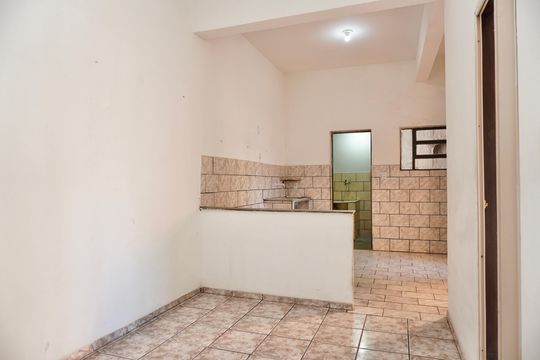 Casa para alugar com 2 quartos, 75m² em Dom Bosco, Belo Horizonte