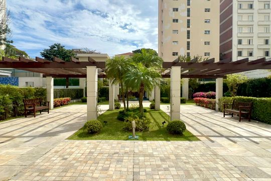 Área comum de apartamento à venda com 3 quartos, 200m² em Sumaré, São Paulo