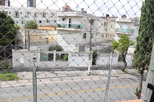 Vista Suíte 2 de casa à venda com 2 quartos, 103m² em Chácara Seis de Outubro, São Paulo