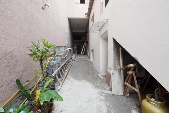 Corredor de Entrada de casa para alugar com 1 quarto, 50m² em Ipiranga, São Paulo