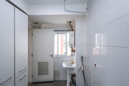Área de serviço de apartamento para alugar com 3 quartos, 113m² em Vila Mariana, São Paulo