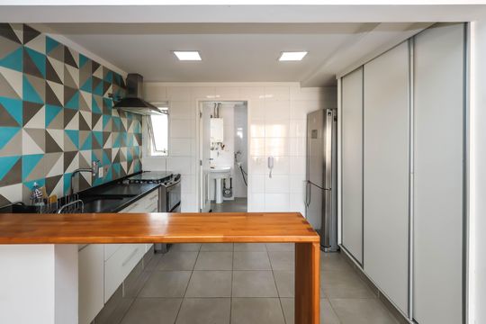 Cozinha de apartamento para alugar com 3 quartos, 113m² em Vila Mariana, São Paulo