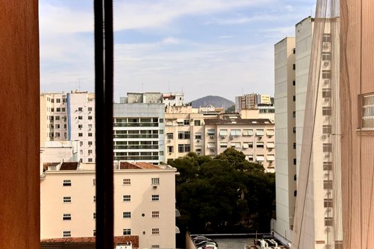 Apartamento para alugar com 1 quarto, 55m² em Catete, Rio de Janeiro