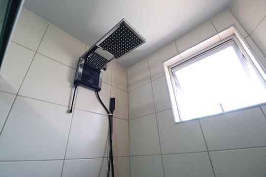 Banheiro Social de apartamento para alugar com 2 quartos, 62m² em Saraiva, Uberlândia