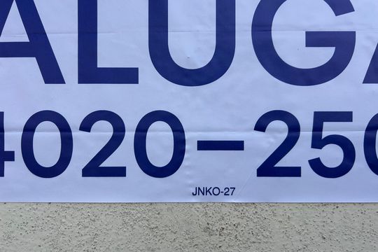 Placa de apartamento para alugar com 2 quartos, 77m² em Lagoa da Conceição, Florianópolis