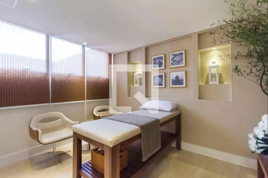 Sala de massagem de apartamento para alugar com 1 quarto, 32m² em Pinheiros, São Paulo