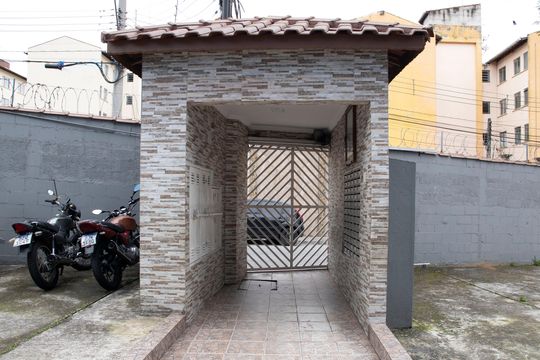 Área comum de apartamento para alugar com 2 quartos, 46m² em Jardim Etelvina, São Paulo