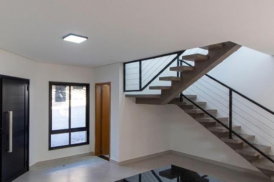 Sala de casa de condomínio para alugar com 2 quartos, 85m² em Chácara Primavera, Campinas