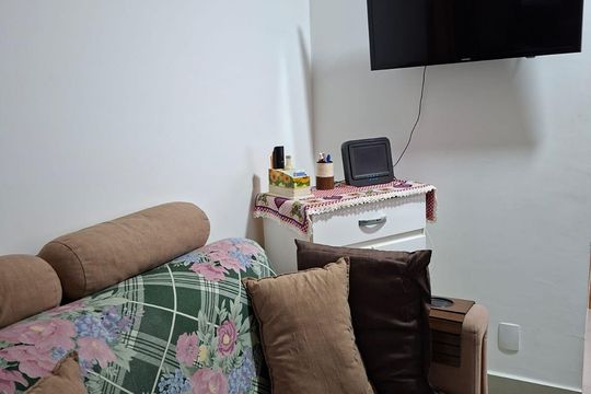 Apartamento para alugar com 1 quarto, 28m² em Chora Menino, São Paulo