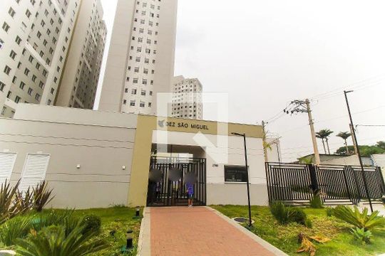 Fachada de apartamento para alugar com 2 quartos, 35m² em São Miguel, São Paulo