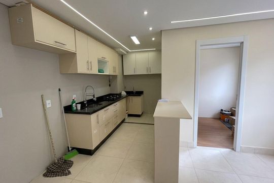 Cozinha de apartamento para alugar com 2 quartos, 35m² em São Miguel, São Paulo